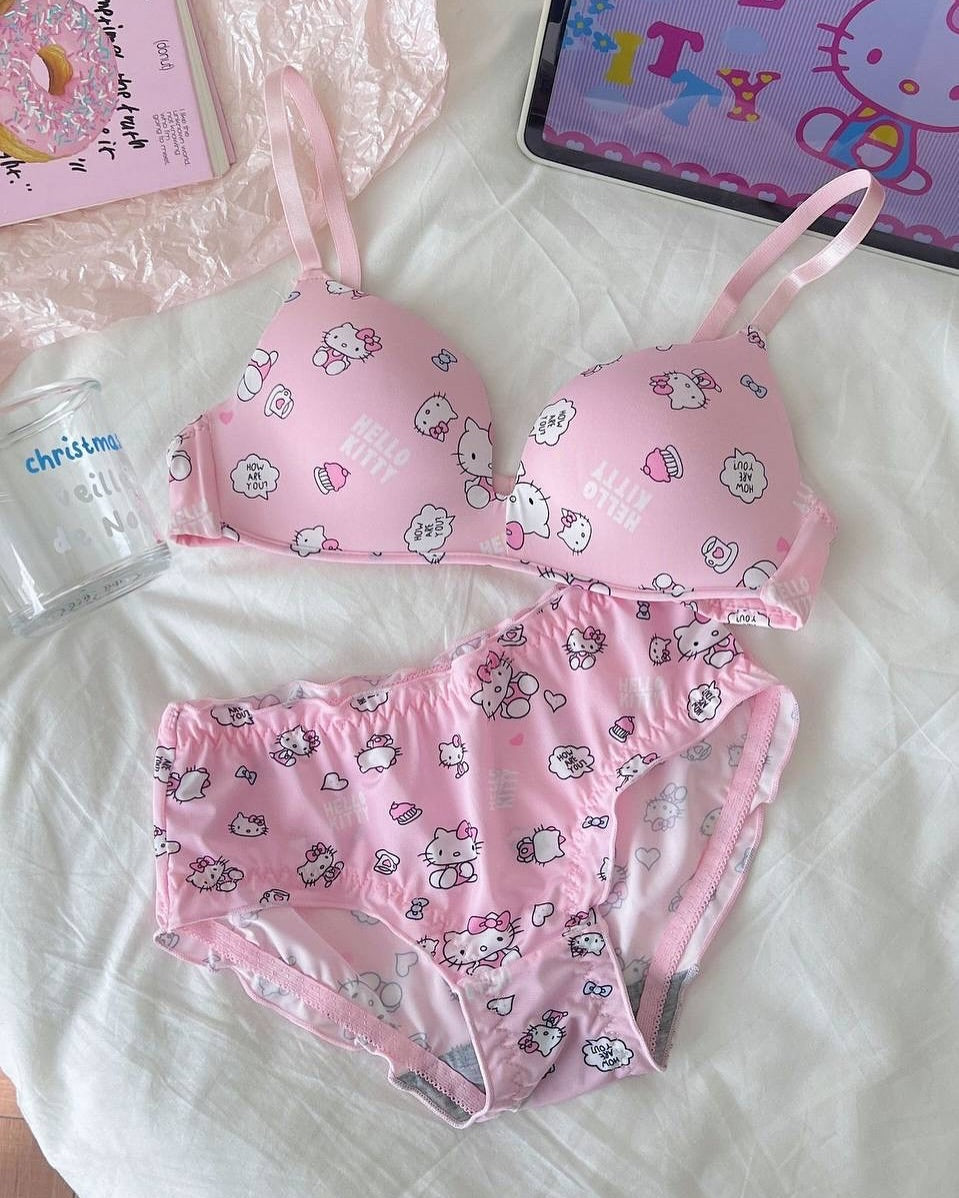 Seamless Hello kitty Set